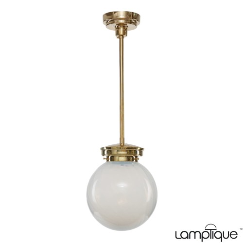 Zeitlose Stab-Pendelleuchte in Art-Déco-Geometrie – mit kugelförmigem Opalglasschirm  (Ø 25 cm)