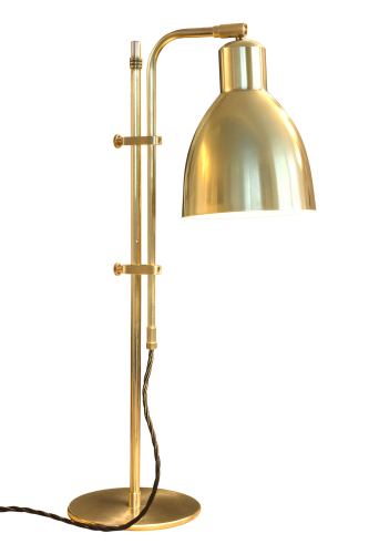 Klarheit auf dem Schreibtisch · Bauhaus-Messingleuchte, Schirm höhenverstellbar