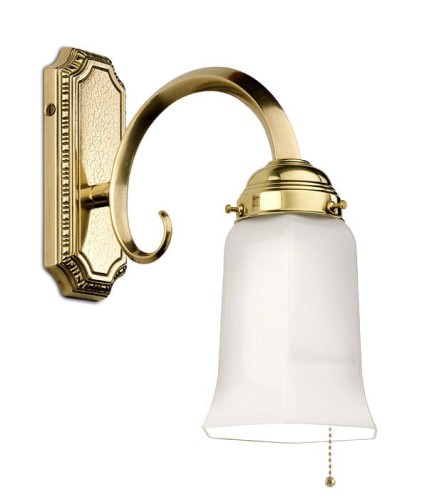 Wandleuchten aus Messing mit Opalglas im Jugendstil mit Zugfassung. Das Modell W558 Berliner Messing mit Lampenschirm 4167 opal