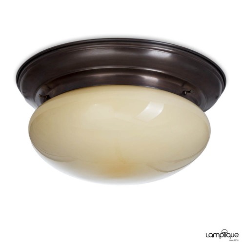 Jugendstil-Plafoniere aus Messing Ø 35 cm mit cremigem Lampenglas