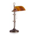 Klassische Bankerlampe, das Modell T20S LX Rustik mit Cognacglas dunkel
